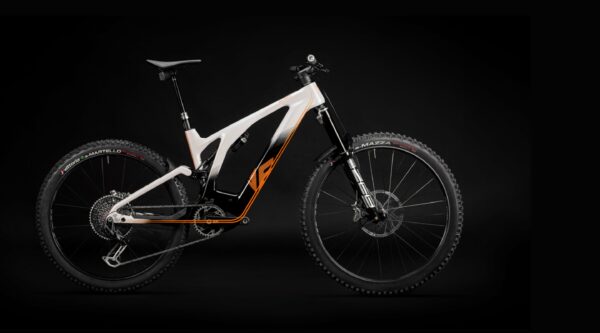 VTT BERRIA STRATOS